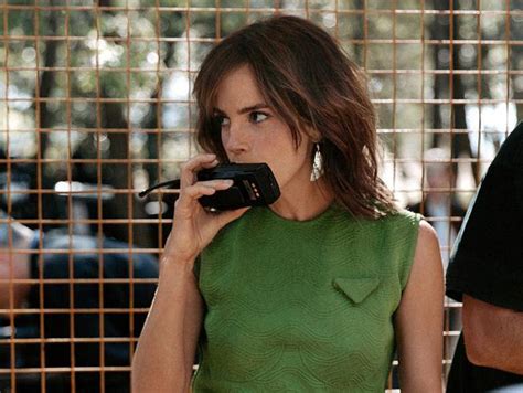 pubblicità prada attrice|Emma Watson, da attrice a regista per il corto di Prada: «Mi .